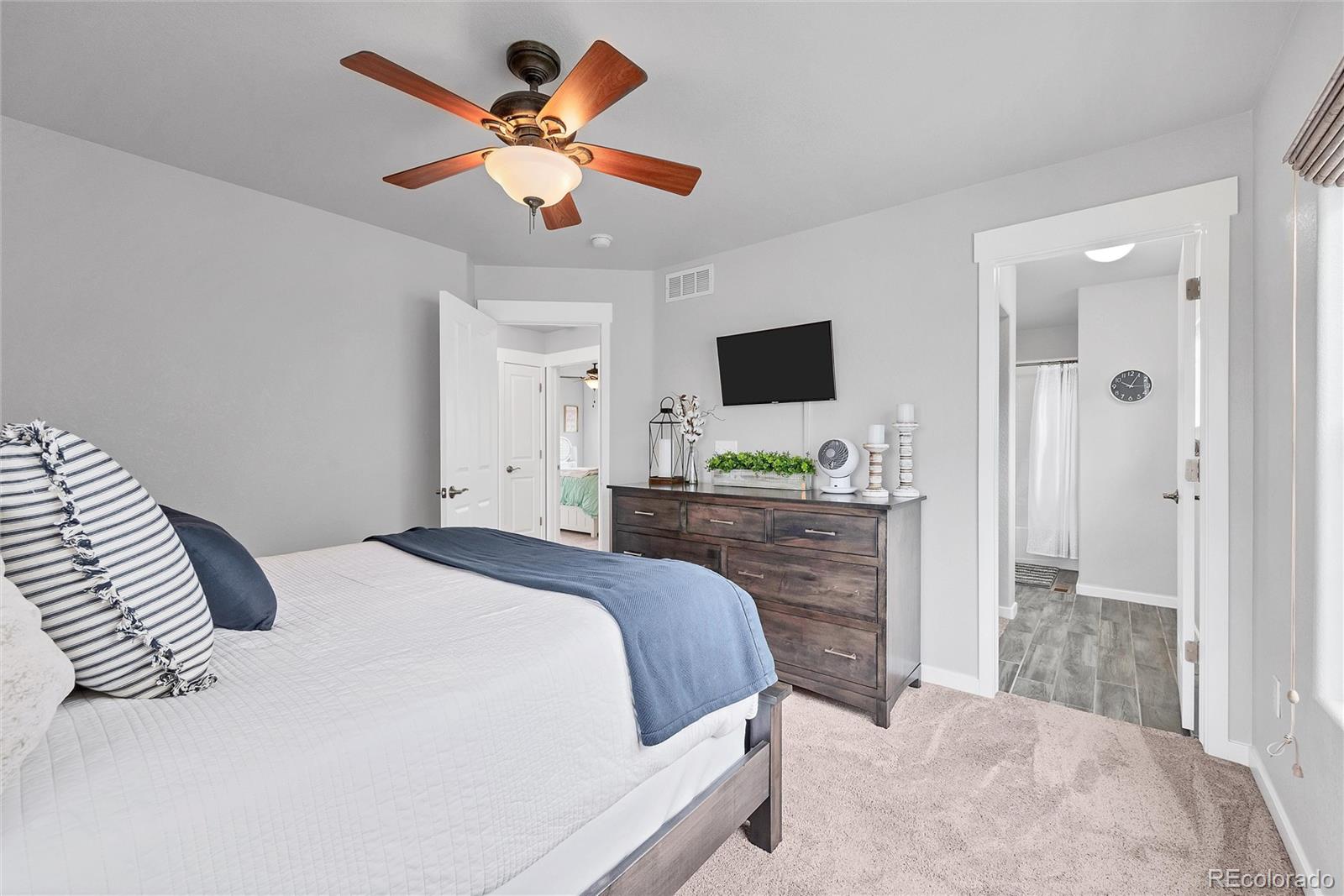 MLS Image #14 for 3824  red deer trail,broomfield, Colorado