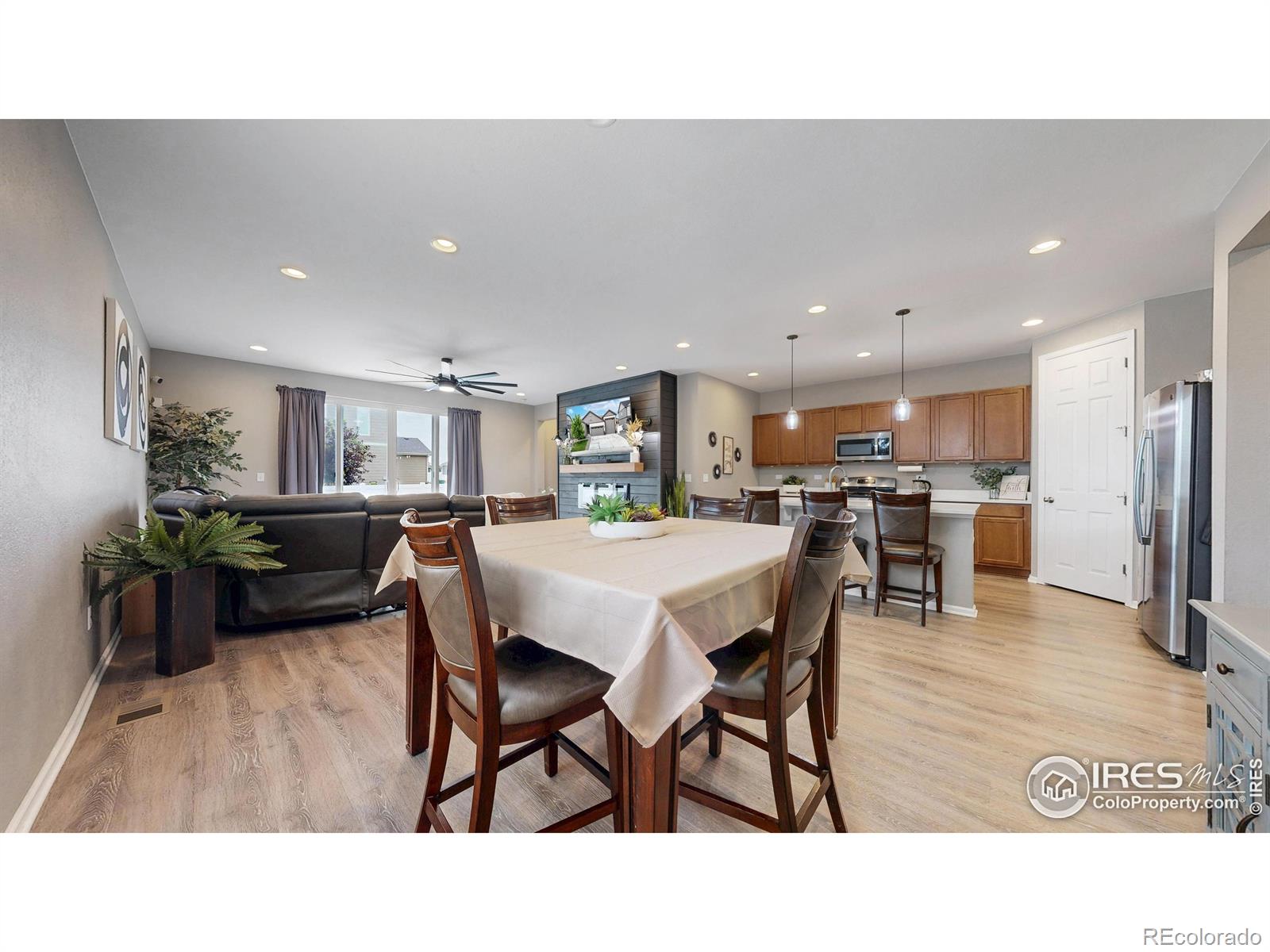 MLS Image #4 for 4504  hollycomb drive,windsor, Colorado