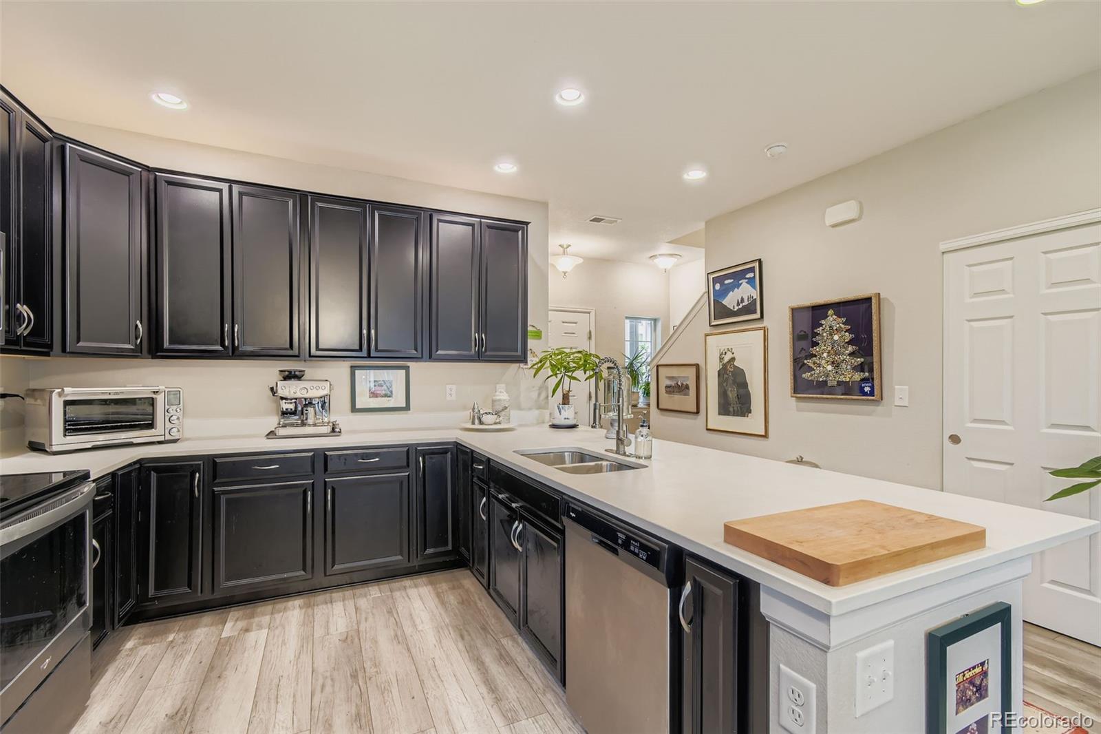 MLS Image #11 for 14700 e 104th avenue,commerce city, Colorado