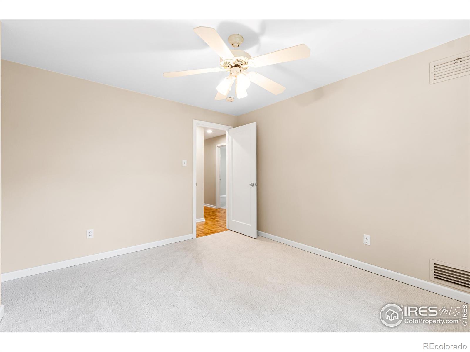 MLS Image #15 for 810  elm street,windsor, Colorado
