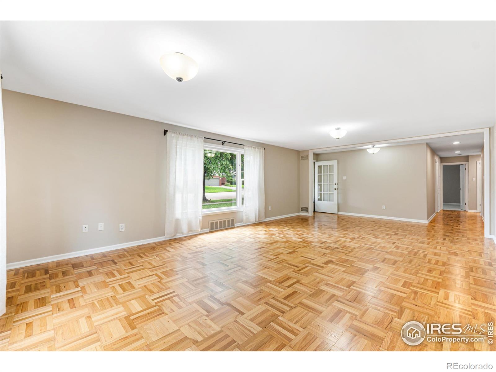 MLS Image #3 for 810  elm street,windsor, Colorado