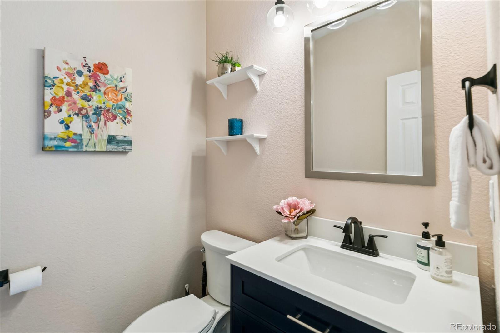 MLS Image #11 for 10414 w peakview place,littleton, Colorado
