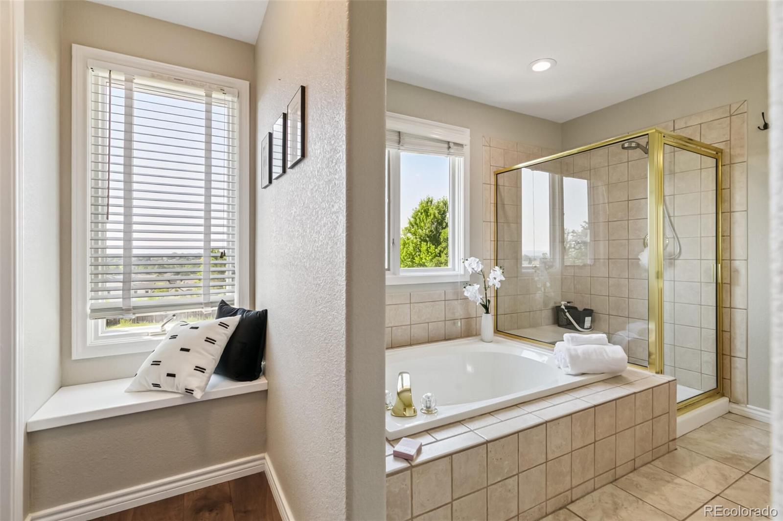 MLS Image #22 for 10414 w peakview place,littleton, Colorado