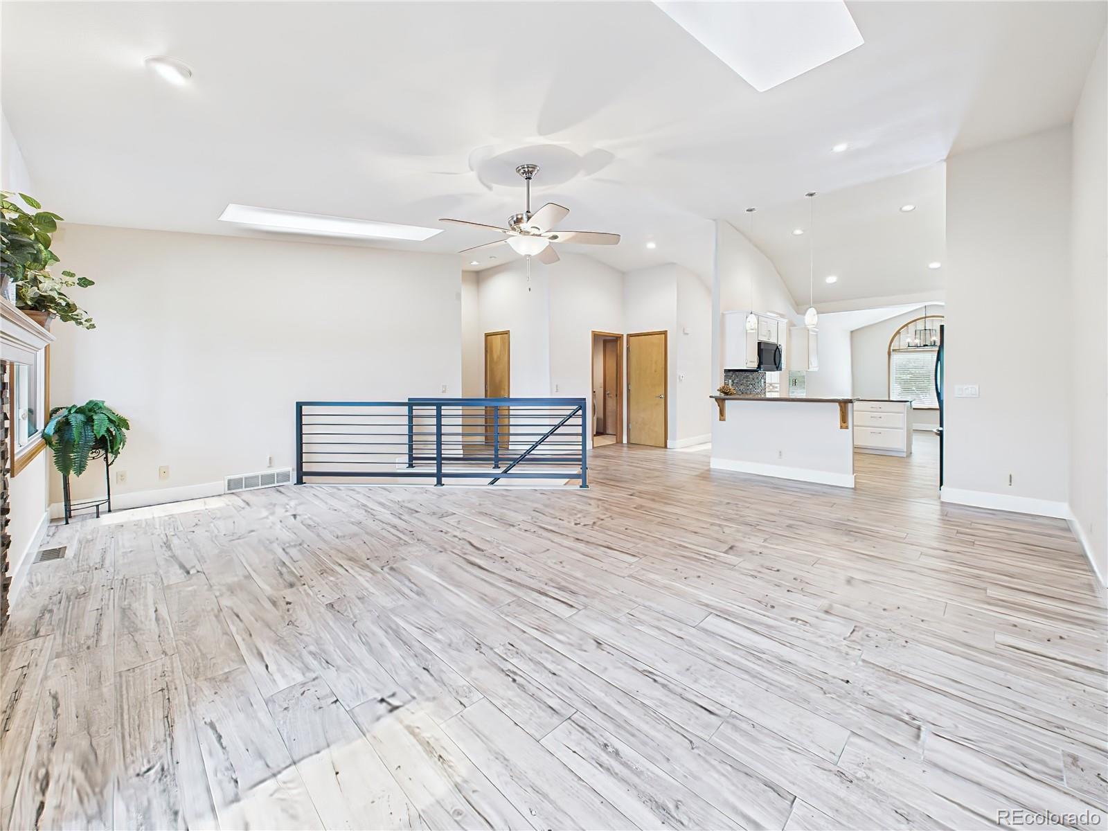 MLS Image #6 for 8  luxury lane,colorado springs, Colorado