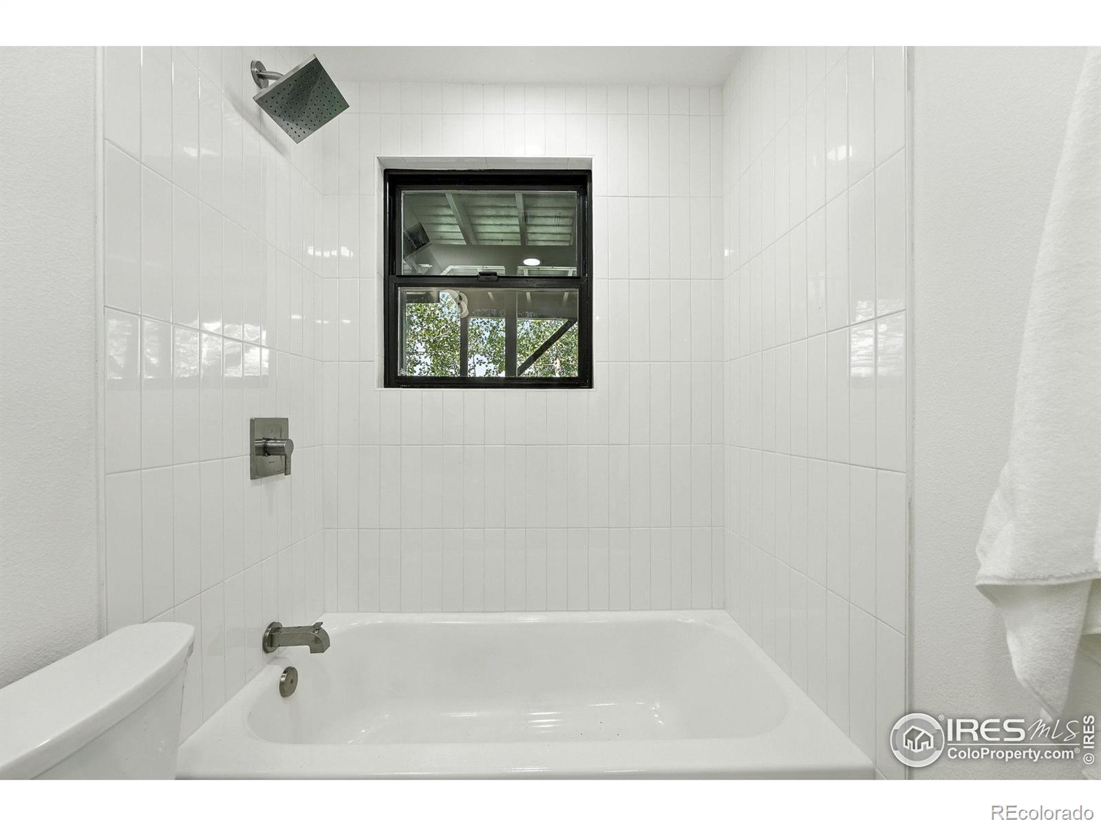 MLS Image #22 for 1575  deer trail road,boulder, Colorado