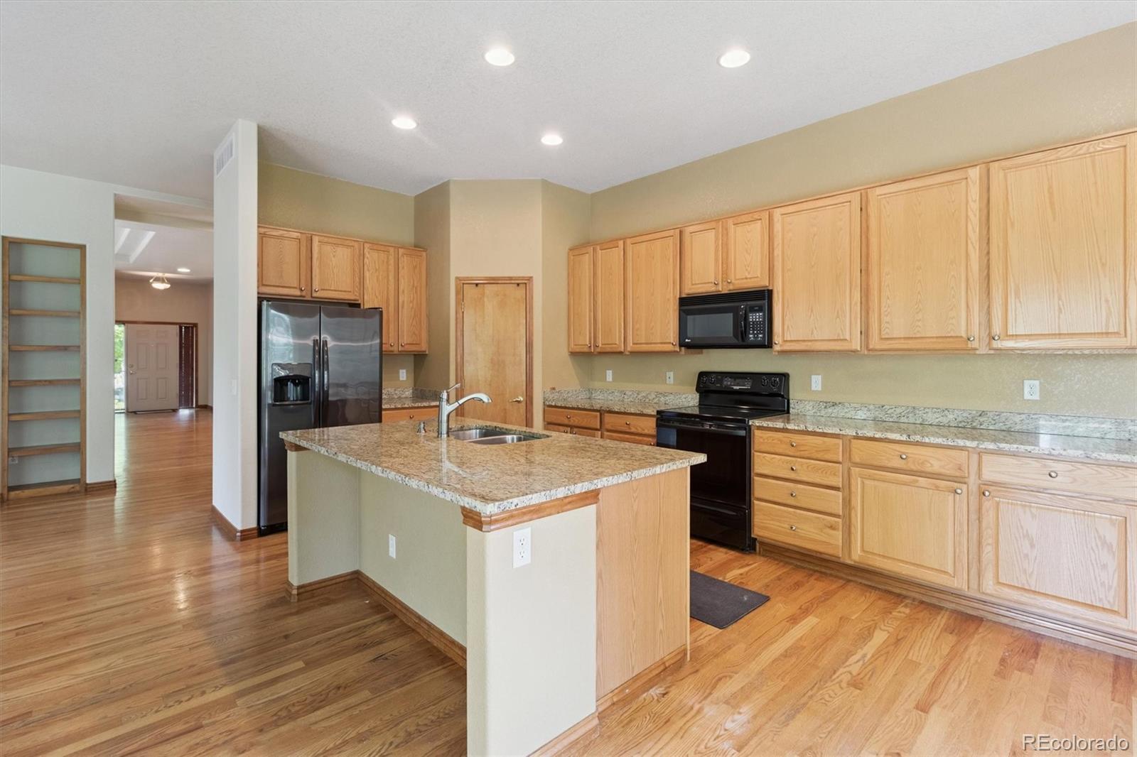MLS Image #1 for 6371 s rifle street,aurora, Colorado