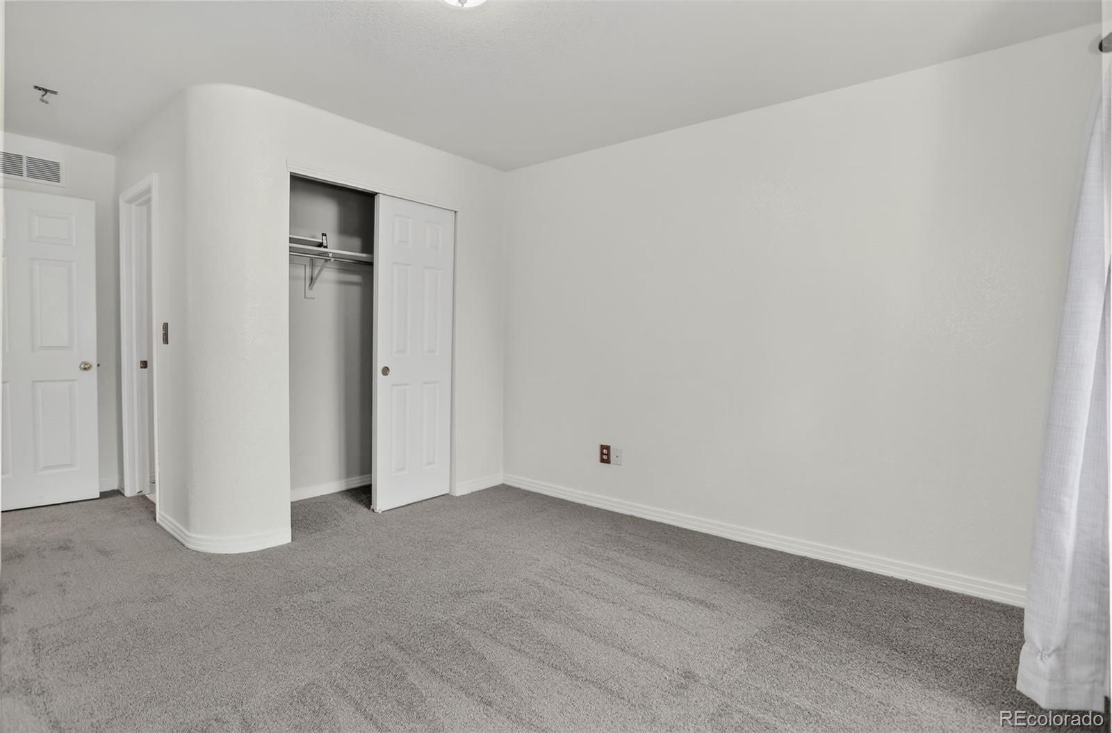 MLS Image #14 for 12493 e wesley avenue,aurora, Colorado