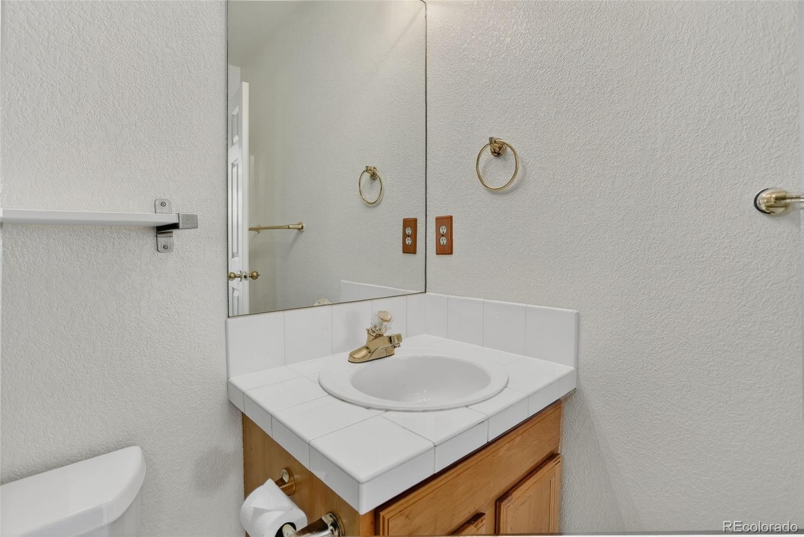 MLS Image #16 for 12493 e wesley avenue,aurora, Colorado