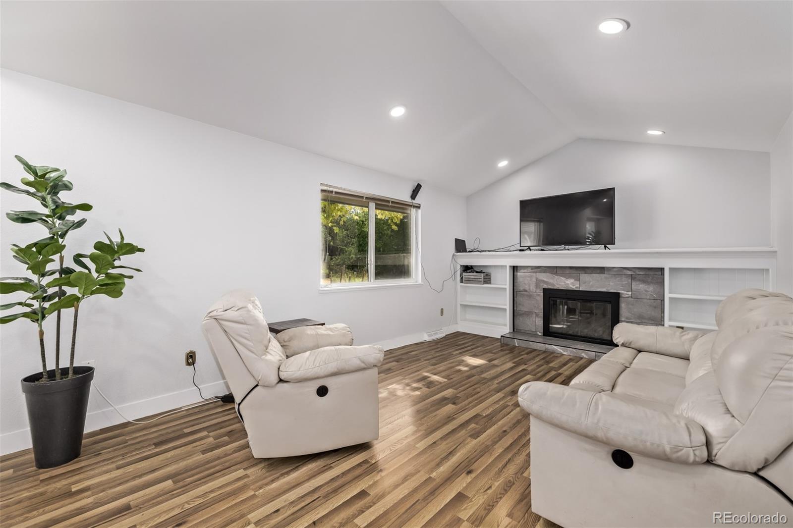 MLS Image #5 for 7489 s gallup street,littleton, Colorado