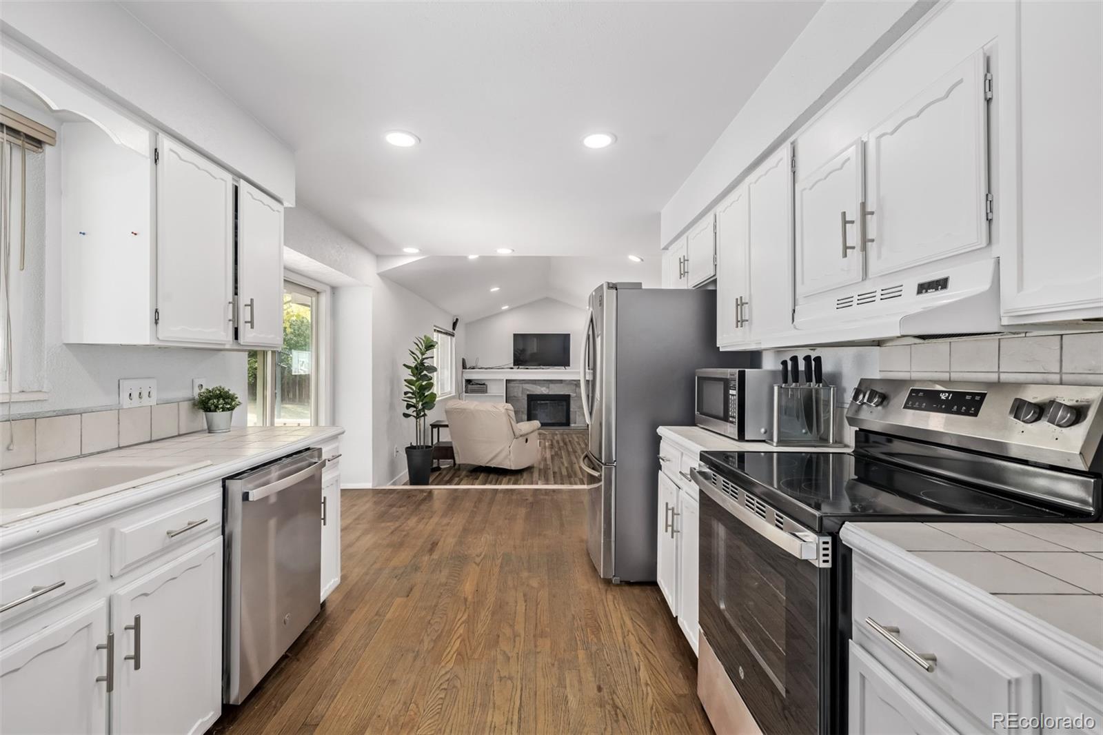 MLS Image #8 for 7489 s gallup street,littleton, Colorado