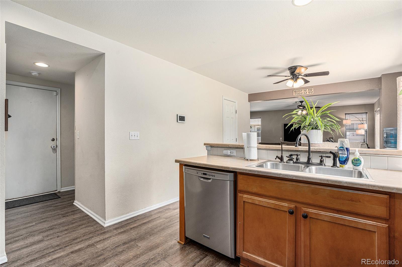 MLS Image #6 for 7287  creekfront drive,fountain, Colorado