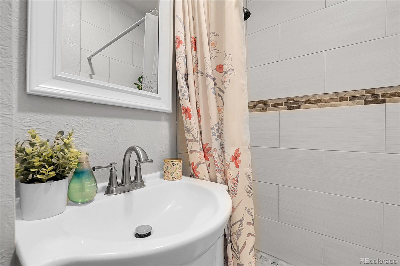 MLS Image #12 for 917  bragdon avenue,pueblo, Colorado