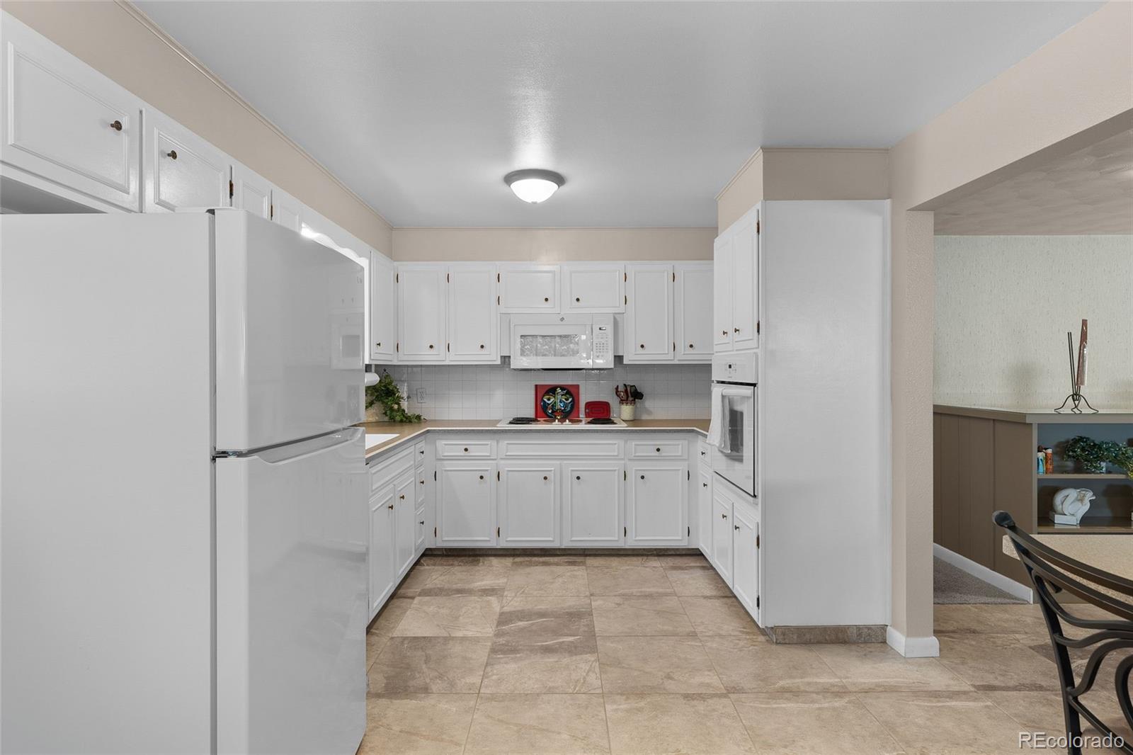 MLS Image #5 for 3320 s fulton court,denver, Colorado
