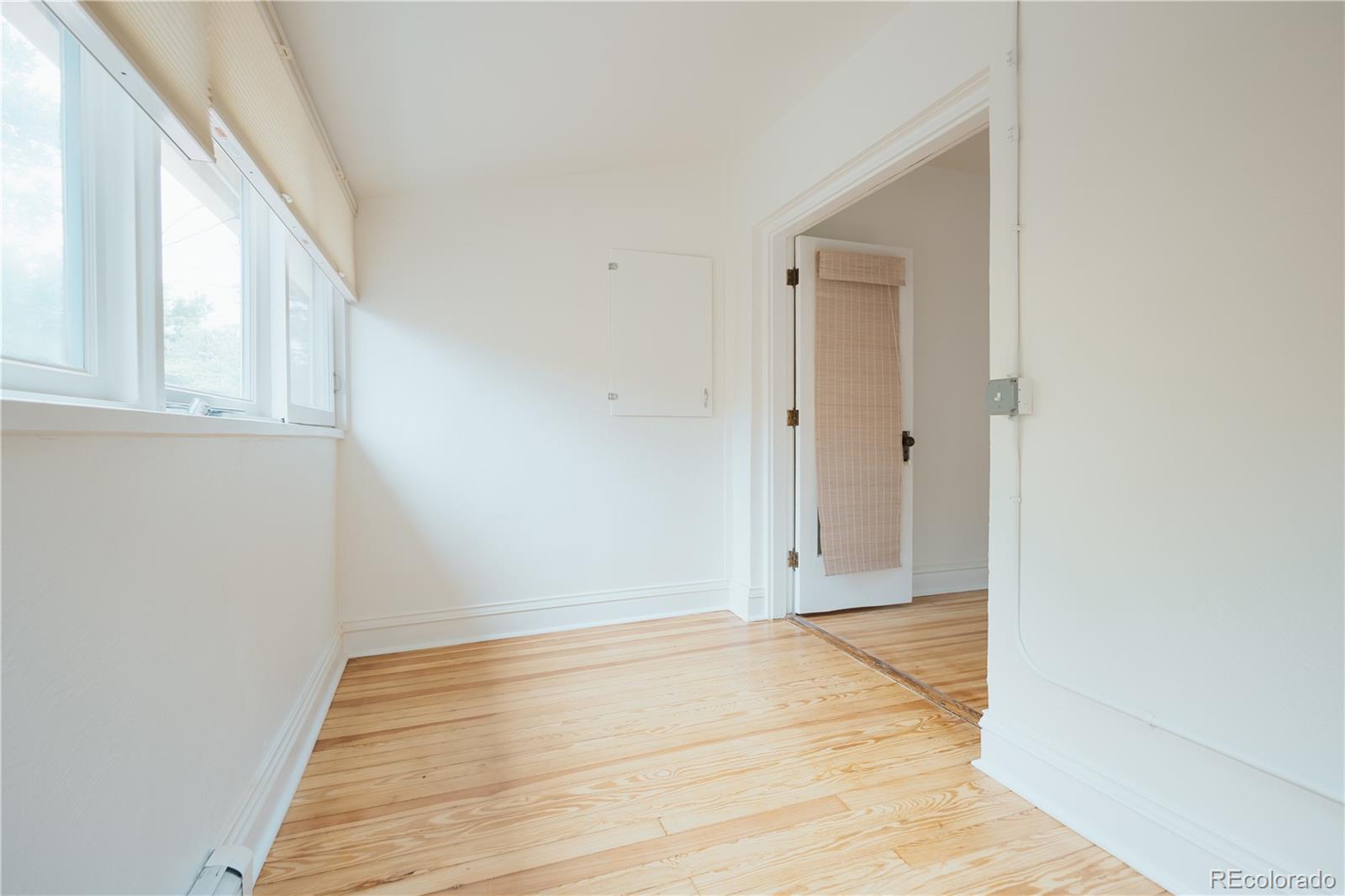 MLS Image #26 for 850  steele street,denver, Colorado