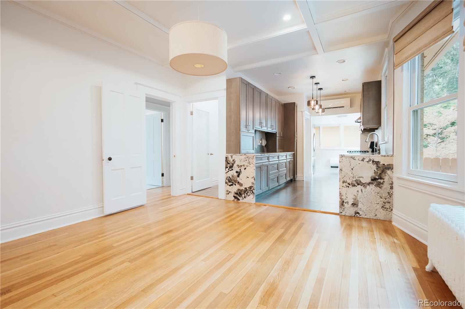 MLS Image #5 for 850  steele street,denver, Colorado
