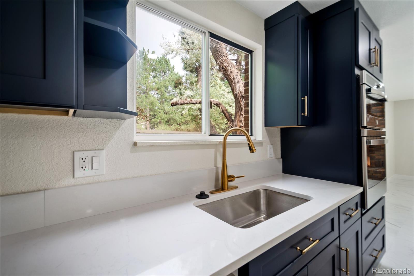 MLS Image #12 for 1392 e nichols avenue,centennial, Colorado