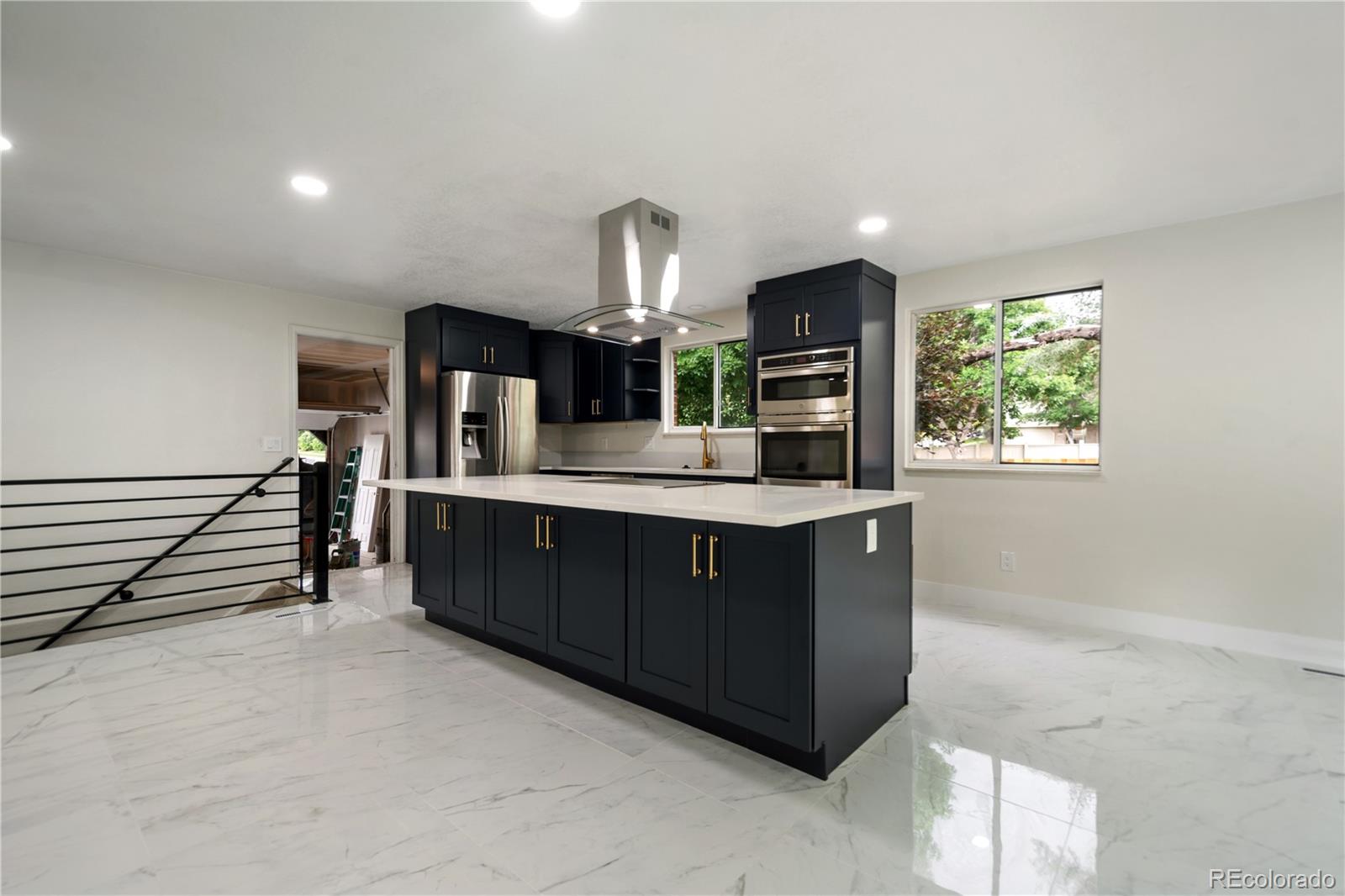 MLS Image #14 for 1392 e nichols avenue,centennial, Colorado