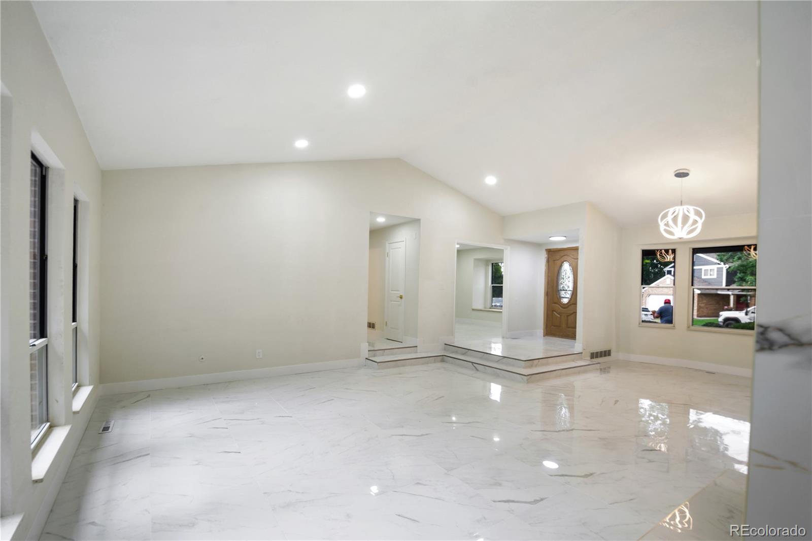 MLS Image #23 for 1392 e nichols avenue,centennial, Colorado