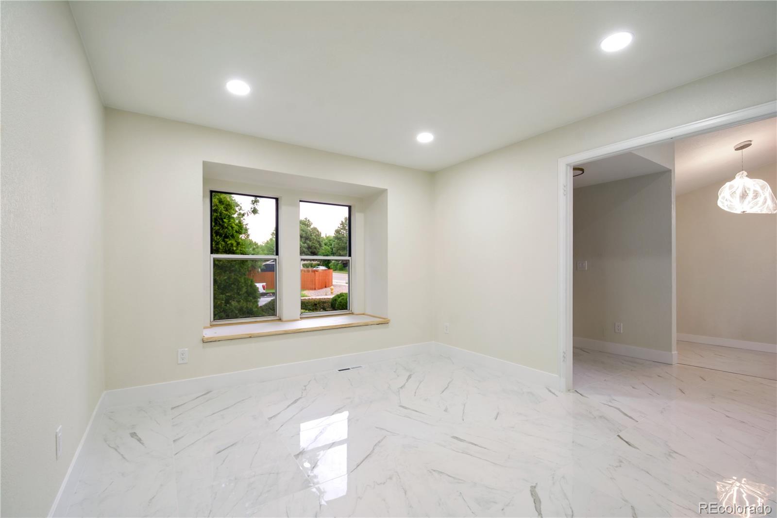 MLS Image #24 for 1392 e nichols avenue,centennial, Colorado
