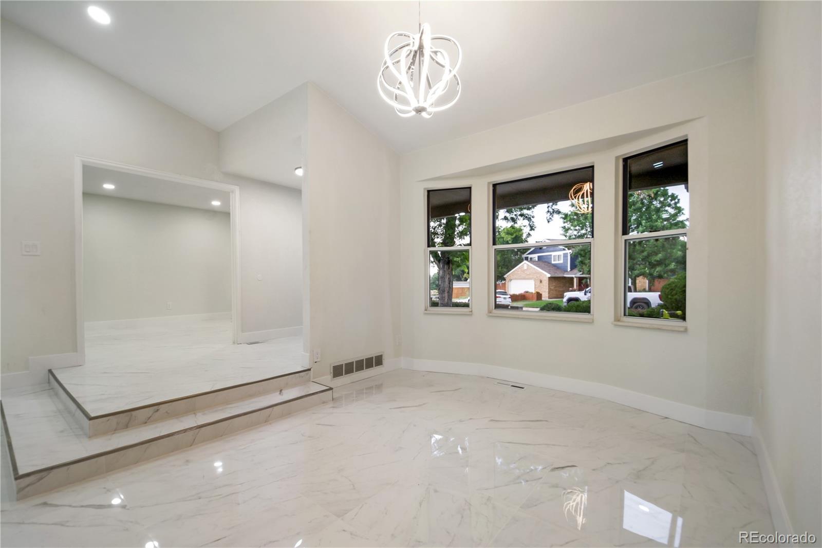 MLS Image #27 for 1392 e nichols avenue,centennial, Colorado