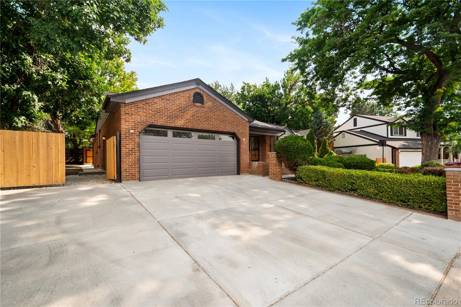 MLS Image #5 for 1392 e nichols avenue,centennial, Colorado