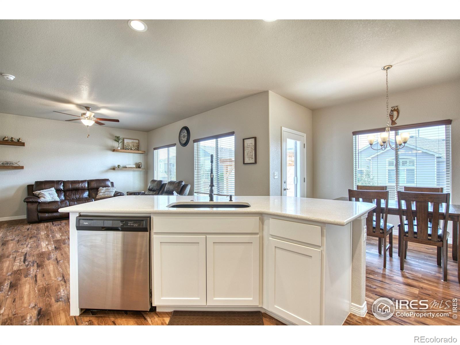 MLS Image #5 for 1866  egnar street,loveland, Colorado
