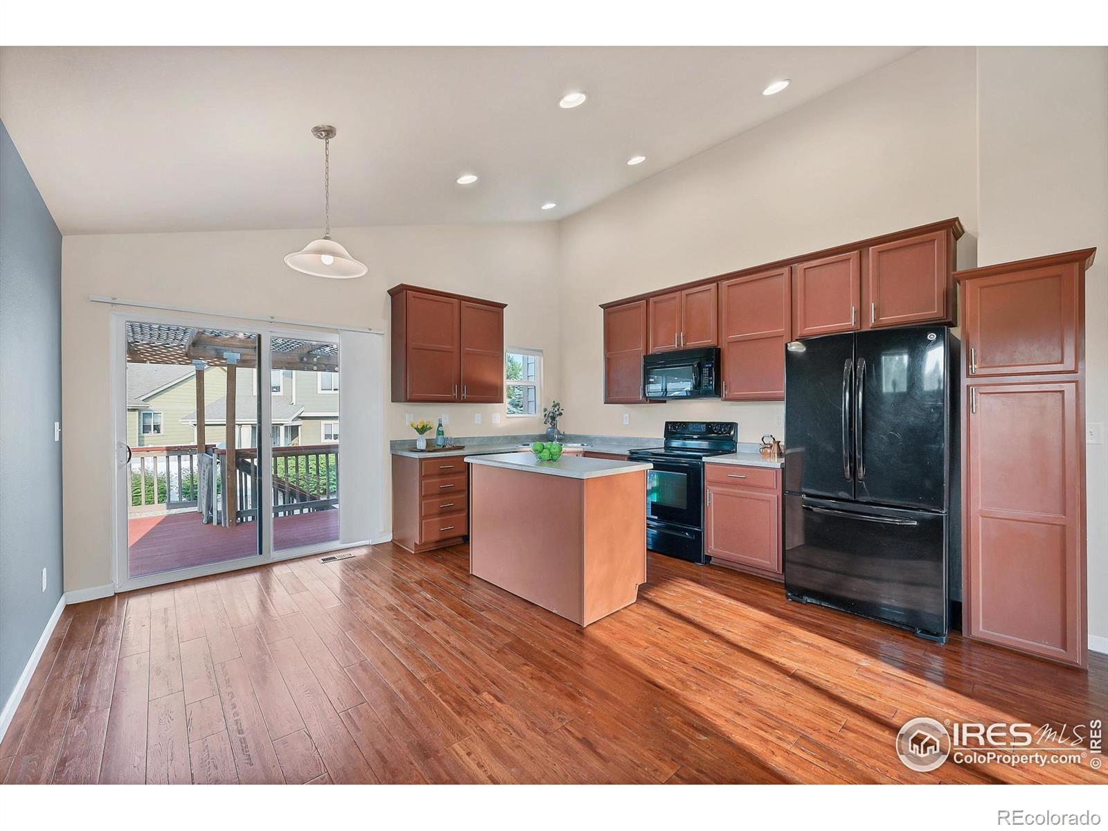 MLS Image #4 for 988  boise avenue,loveland, Colorado