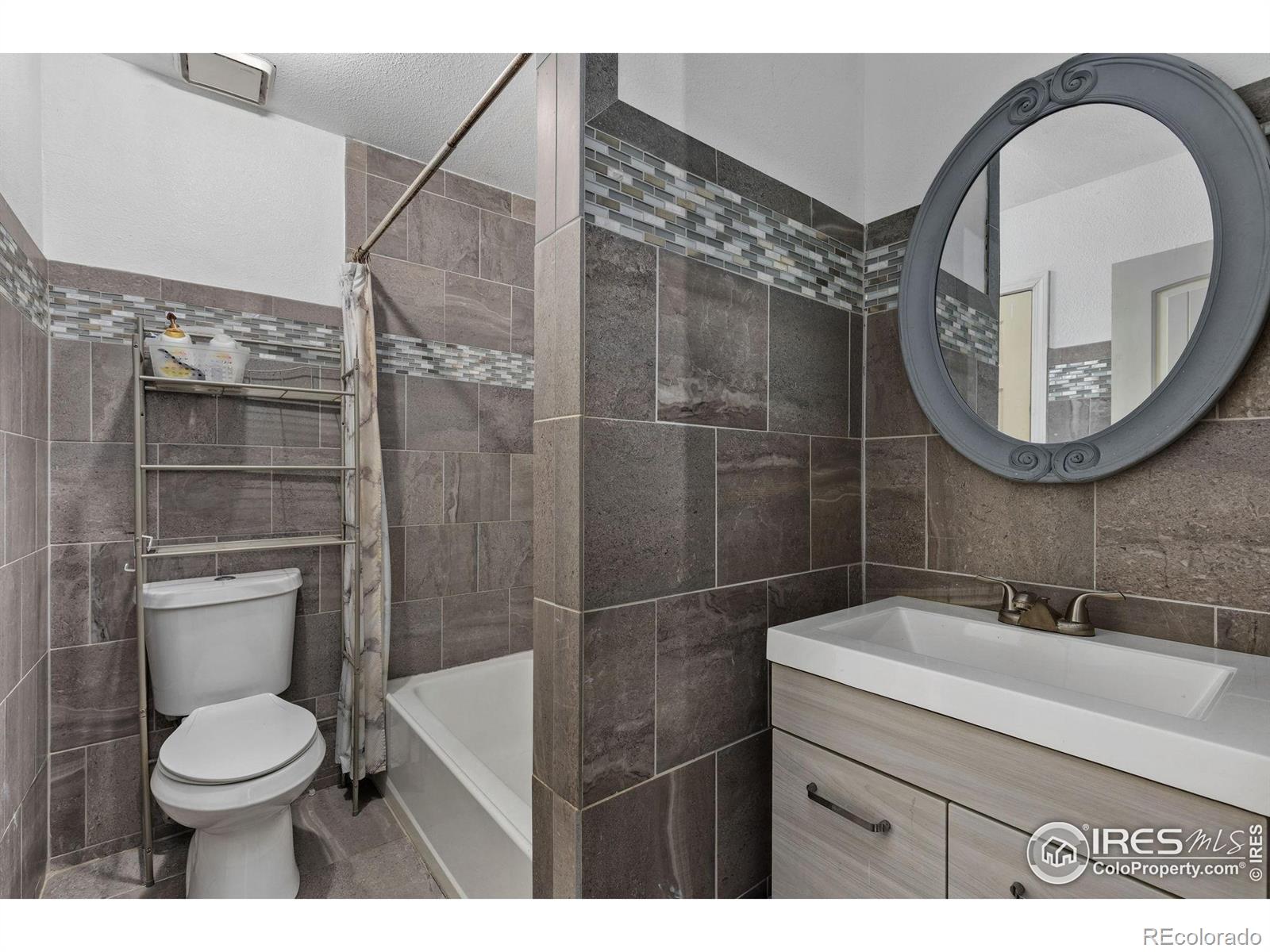 MLS Image #10 for 247  wadsworth circle,longmont, Colorado