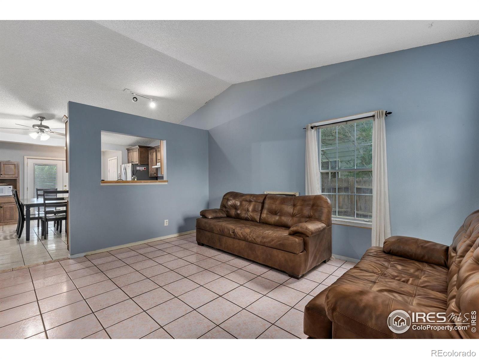 MLS Image #2 for 247  wadsworth circle,longmont, Colorado
