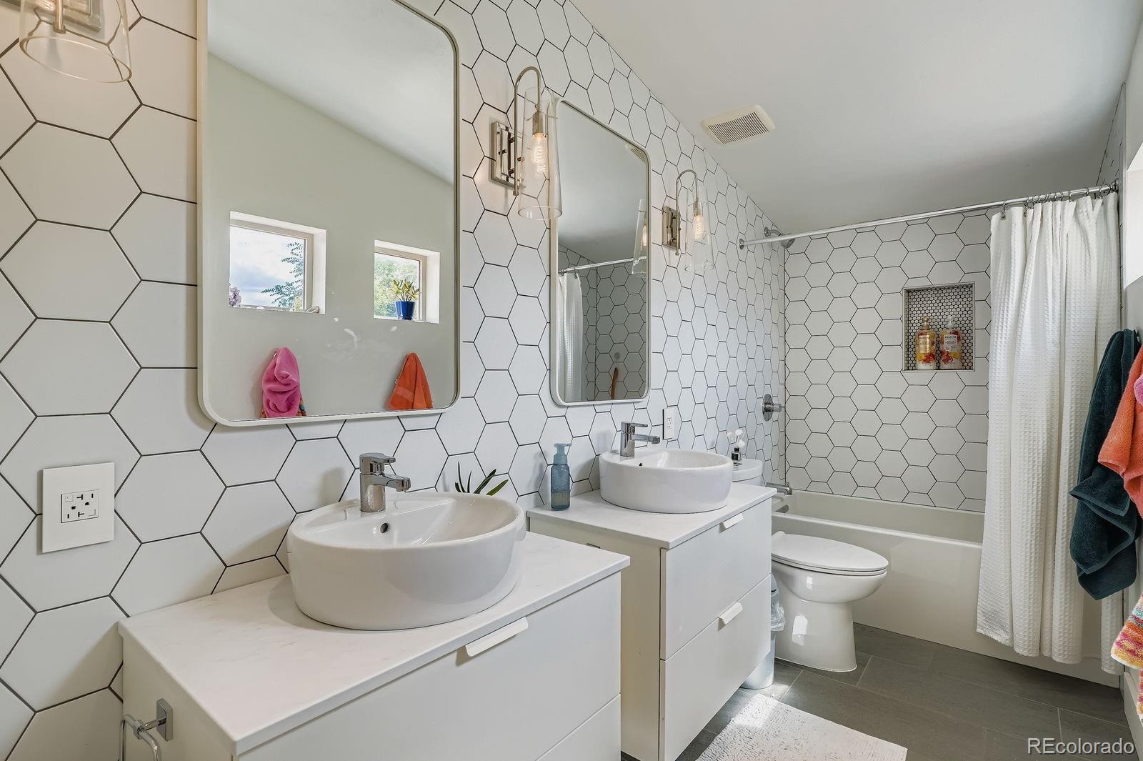 MLS Image #17 for 7190 w 1st avenue,lakewood, Colorado