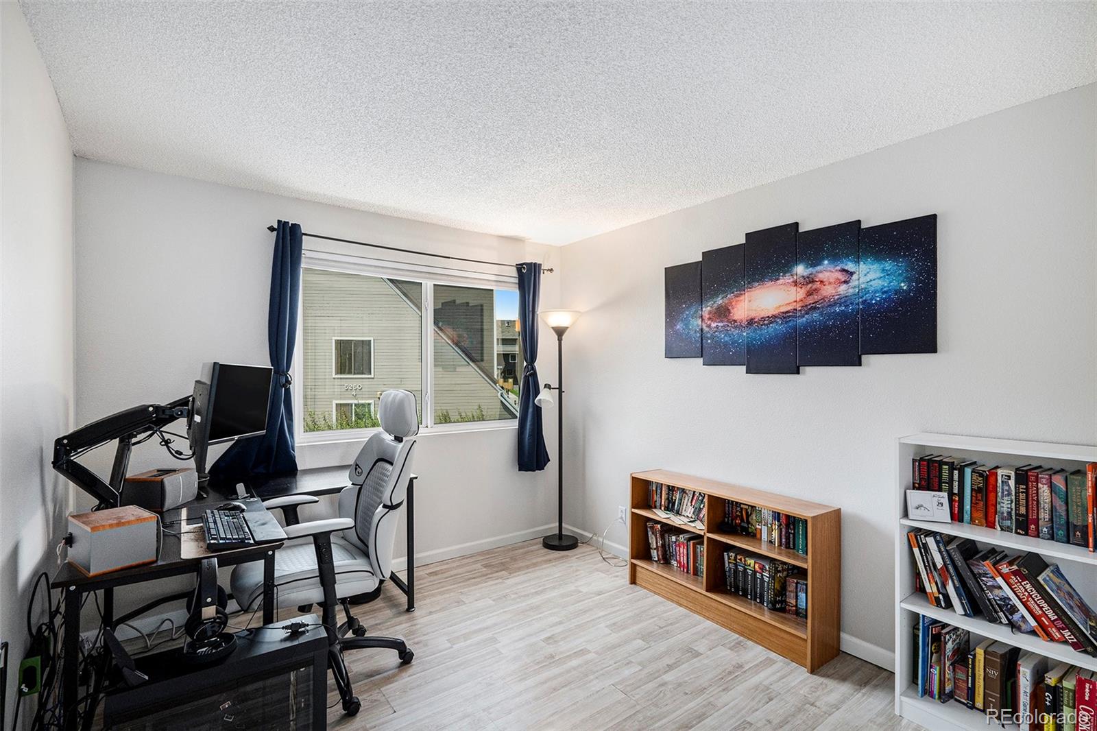 MLS Image #16 for 5250 s huron way,littleton, Colorado