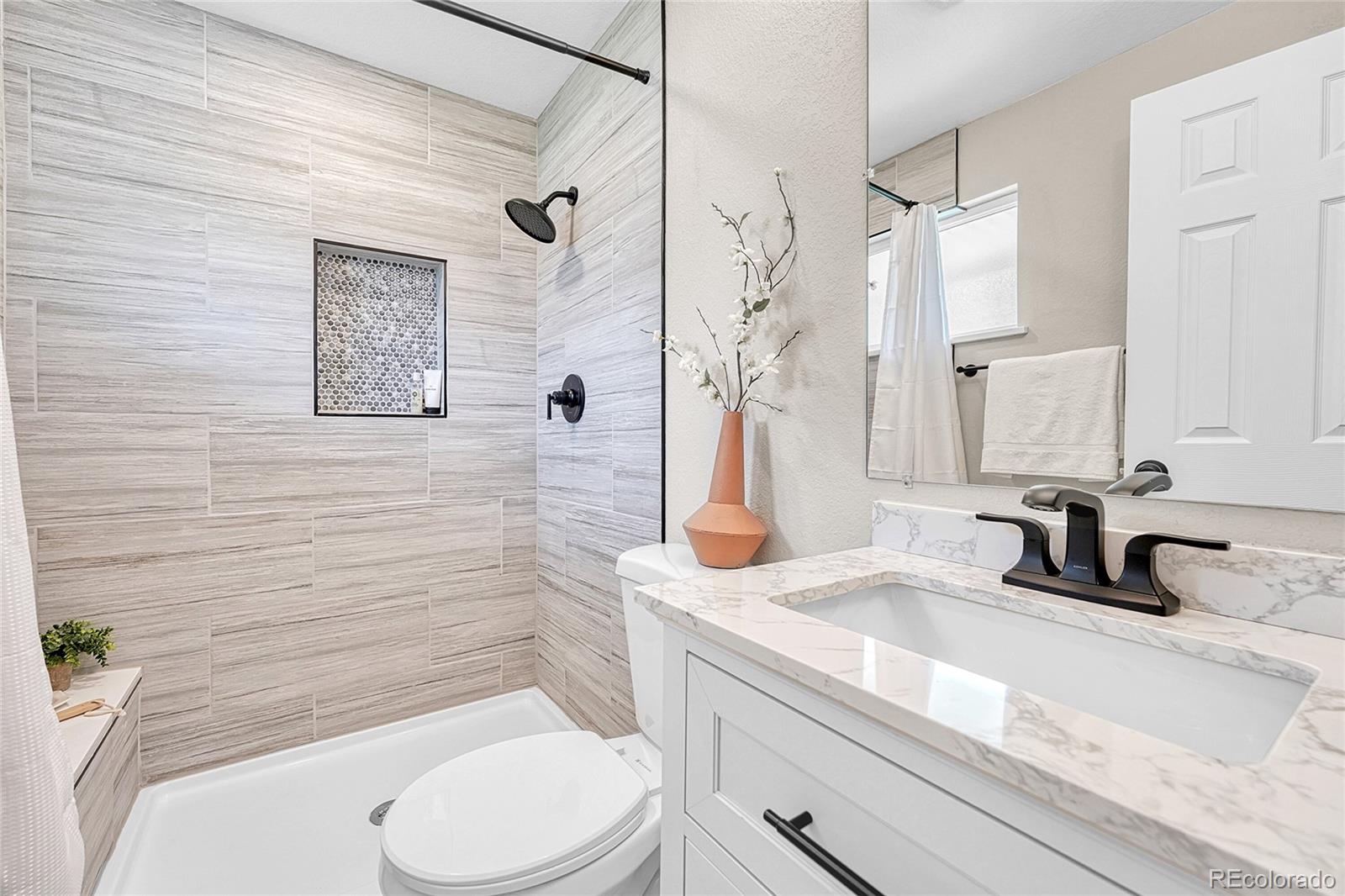 MLS Image #33 for 215 e panama drive,centennial, Colorado