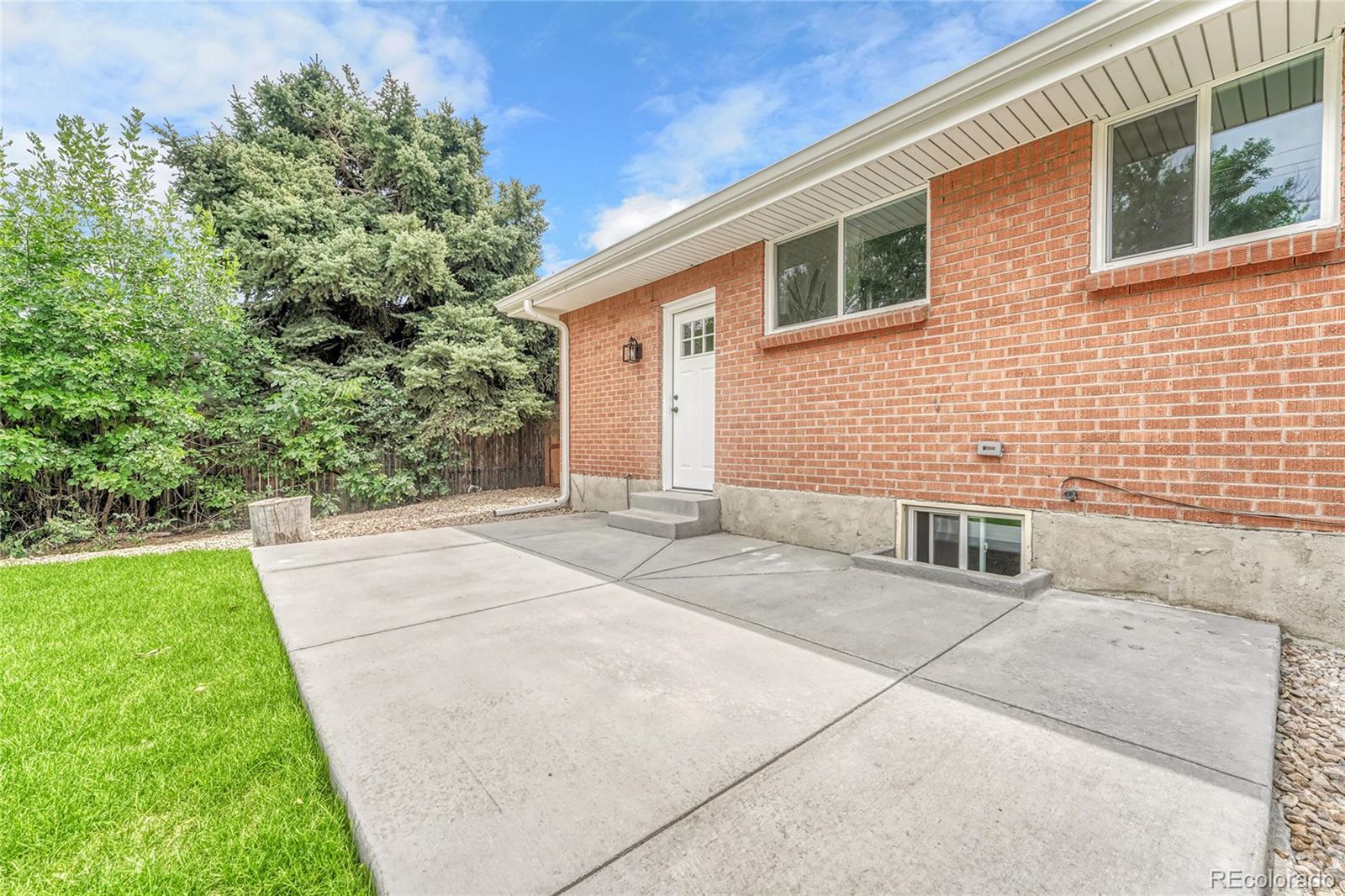 MLS Image #43 for 215 e panama drive,centennial, Colorado