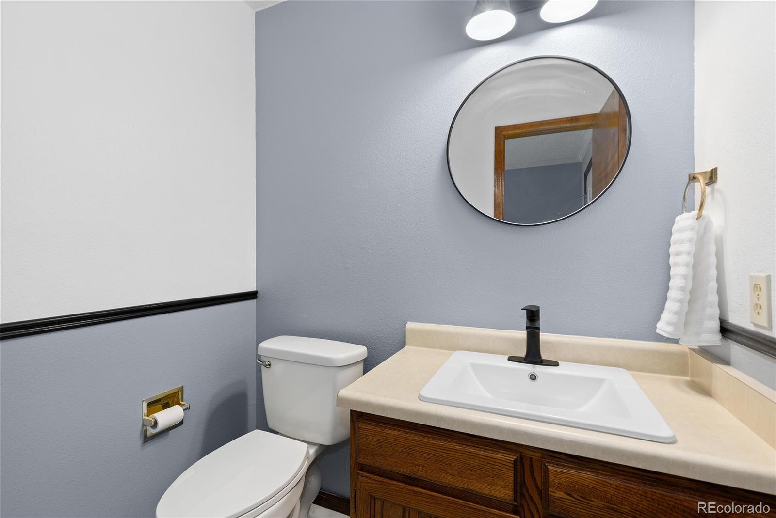 MLS Image #11 for 14801 e penwood place,aurora, Colorado