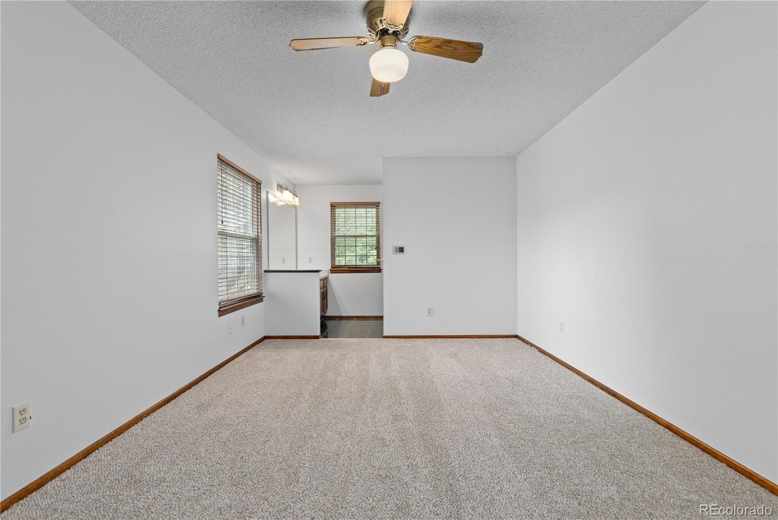 MLS Image #13 for 14801 e penwood place,aurora, Colorado