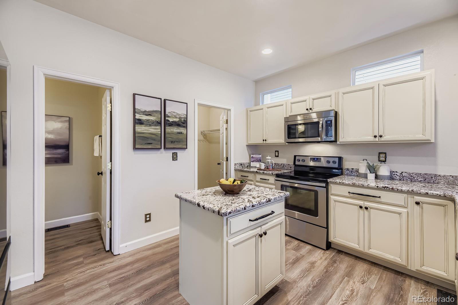 MLS Image #5 for 7860 e e ellsworth avenue,denver, Colorado