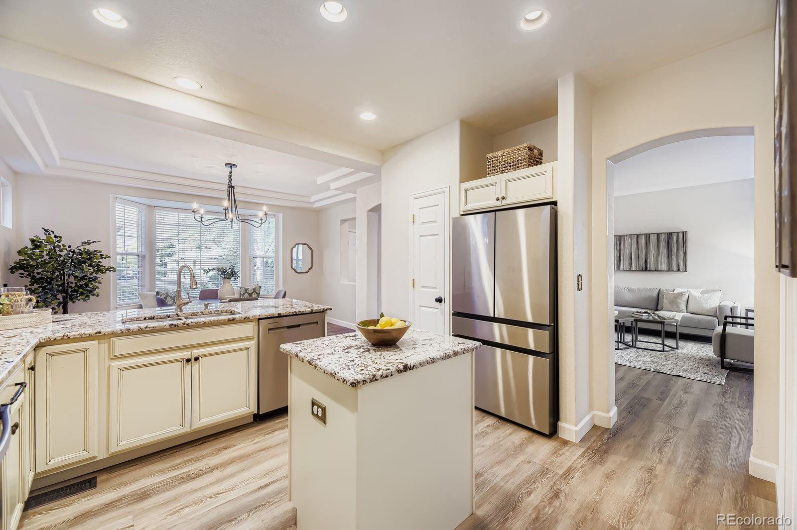 MLS Image #7 for 7860 e e ellsworth avenue,denver, Colorado