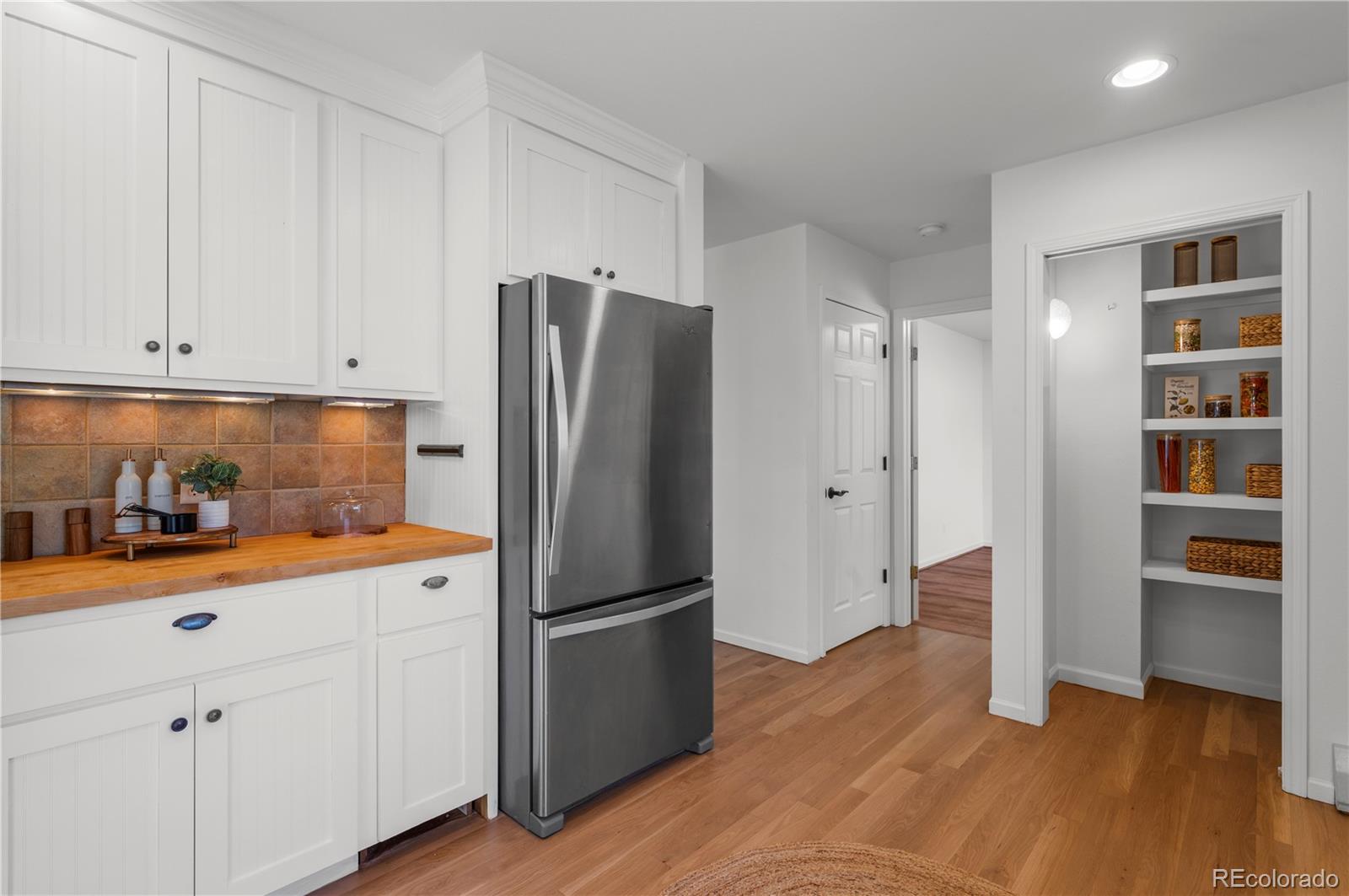 MLS Image #36 for 4185  red rock drive,larkspur, Colorado