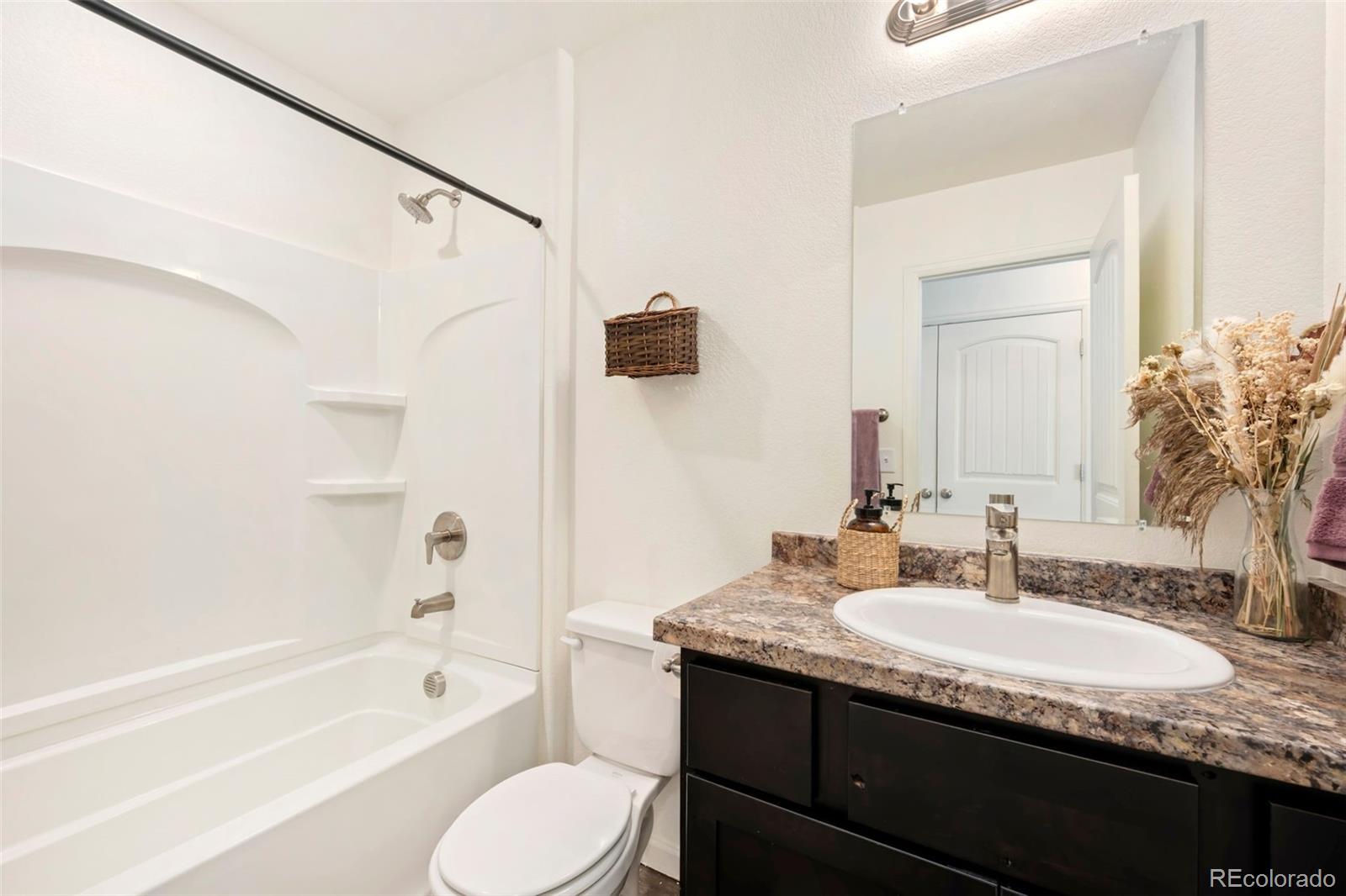 MLS Image #15 for 4355  24th street road,greeley, Colorado