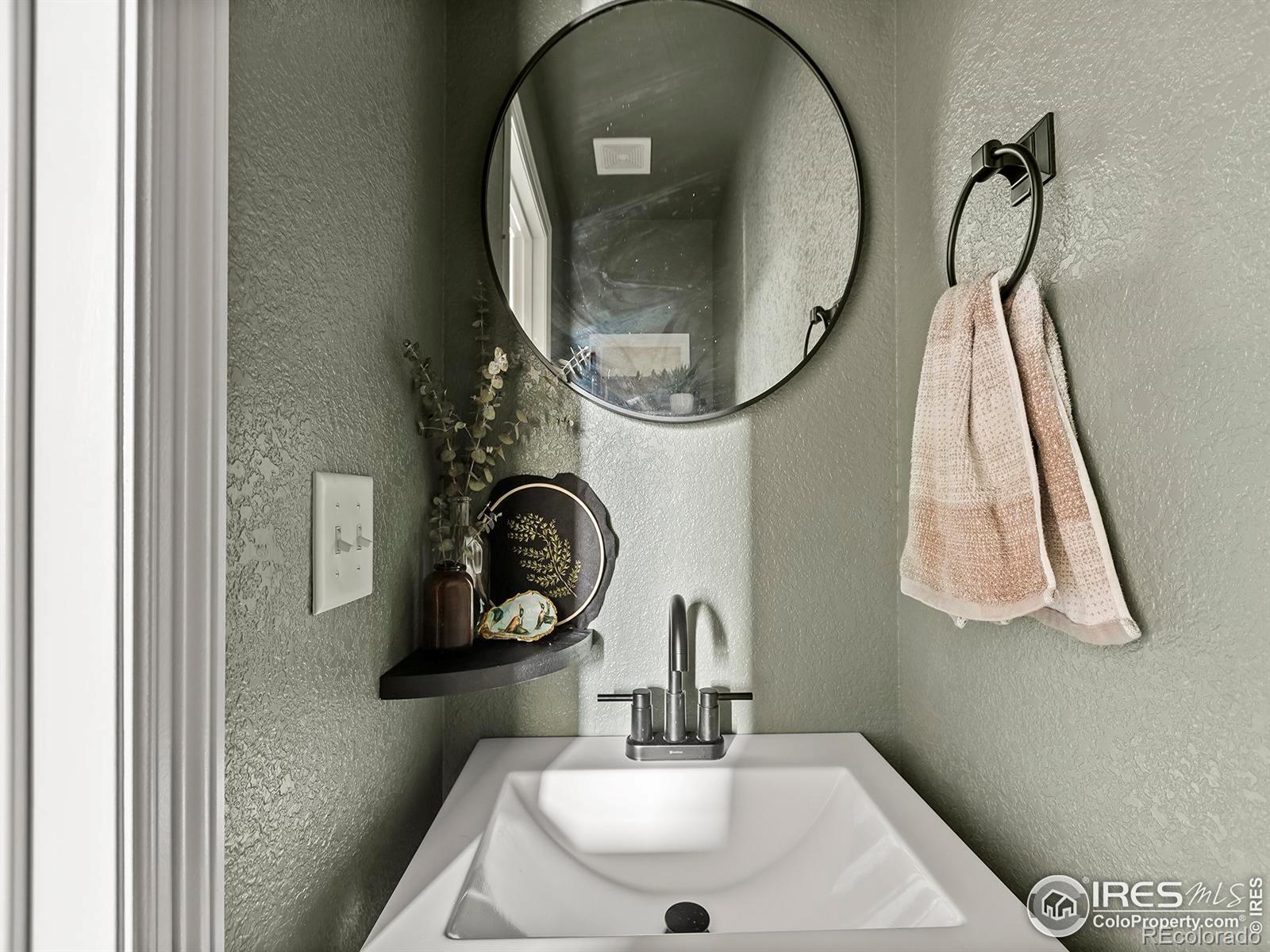 MLS Image #16 for 865  emerald lakes street,severance, Colorado