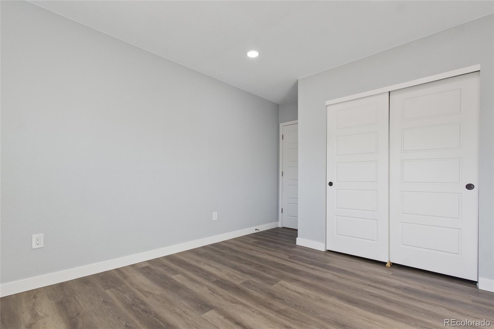MLS Image #18 for 951 e 10th avenue,broomfield, Colorado