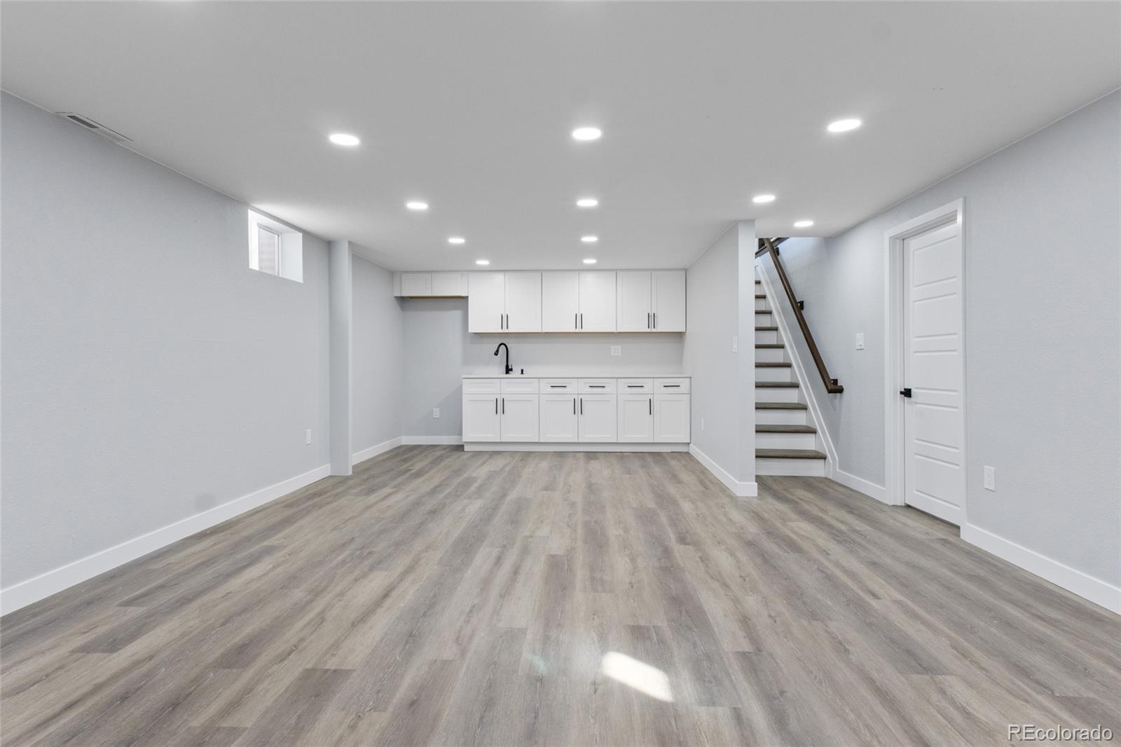 MLS Image #20 for 951 e 10th avenue,broomfield, Colorado