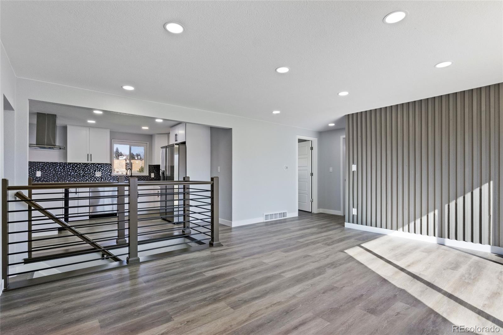 MLS Image #6 for 951 e 10th avenue,broomfield, Colorado