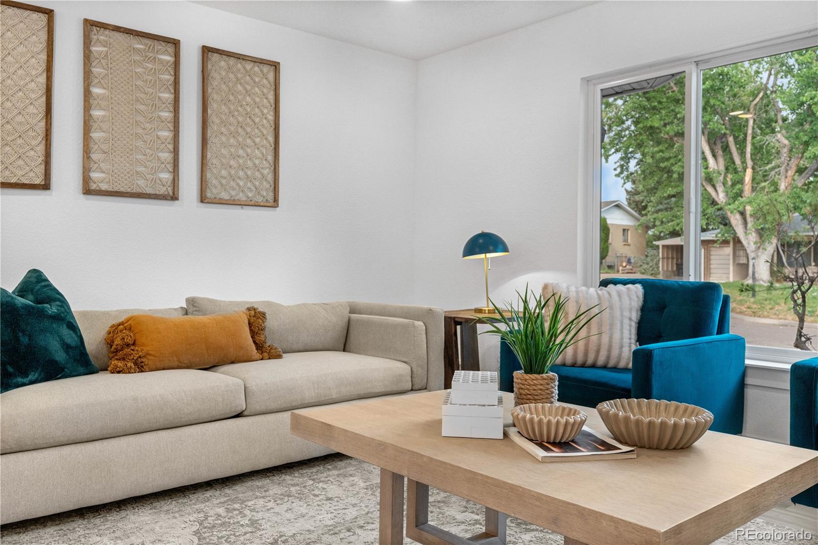 MLS Image #10 for 2811 s utica street,denver, Colorado