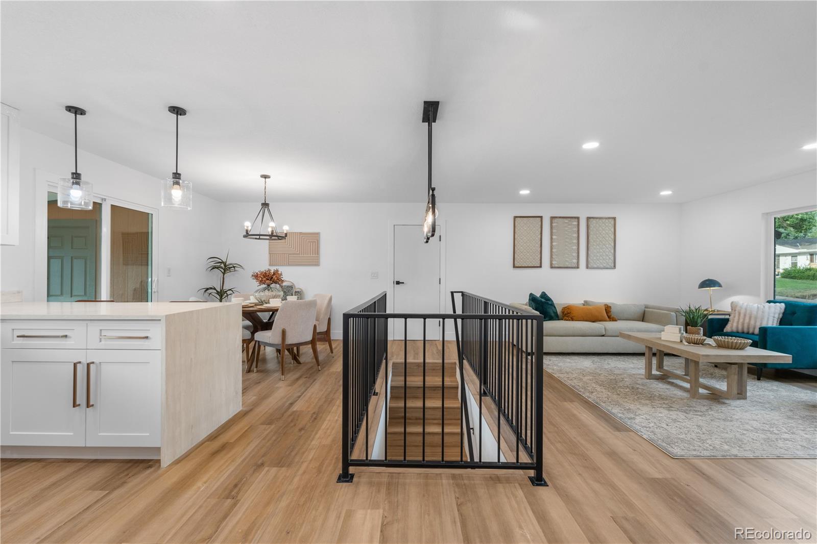 MLS Image #17 for 2811 s utica street,denver, Colorado