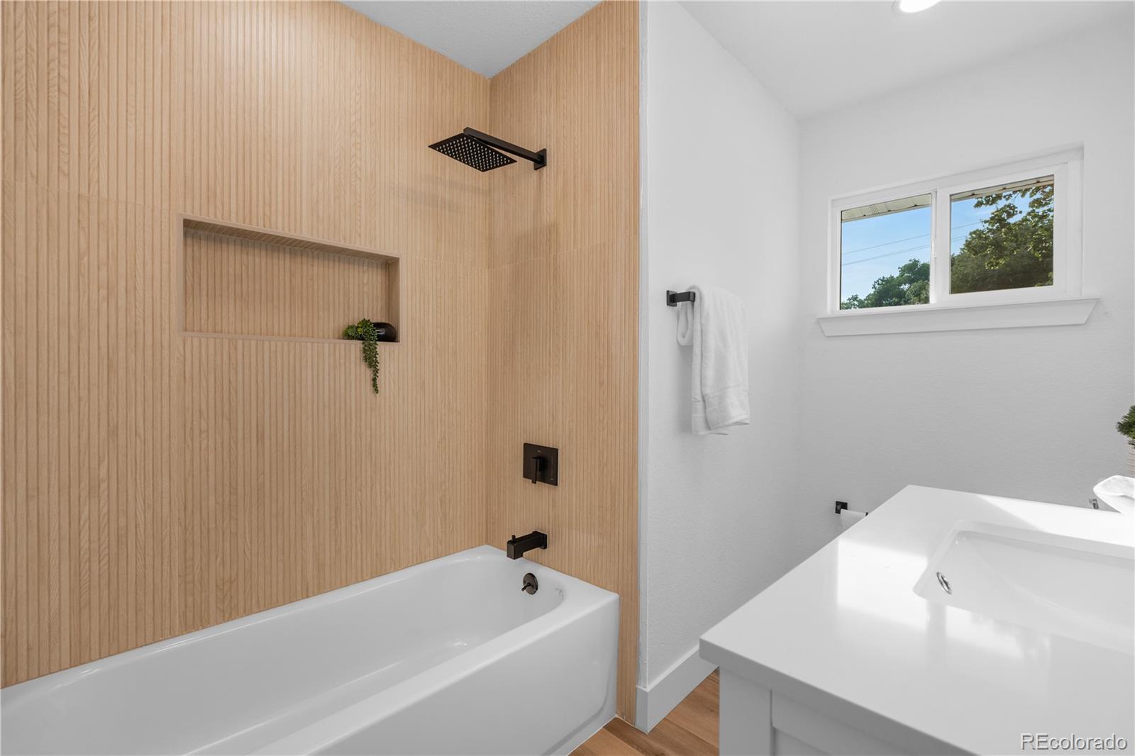 MLS Image #29 for 2811 s utica street,denver, Colorado
