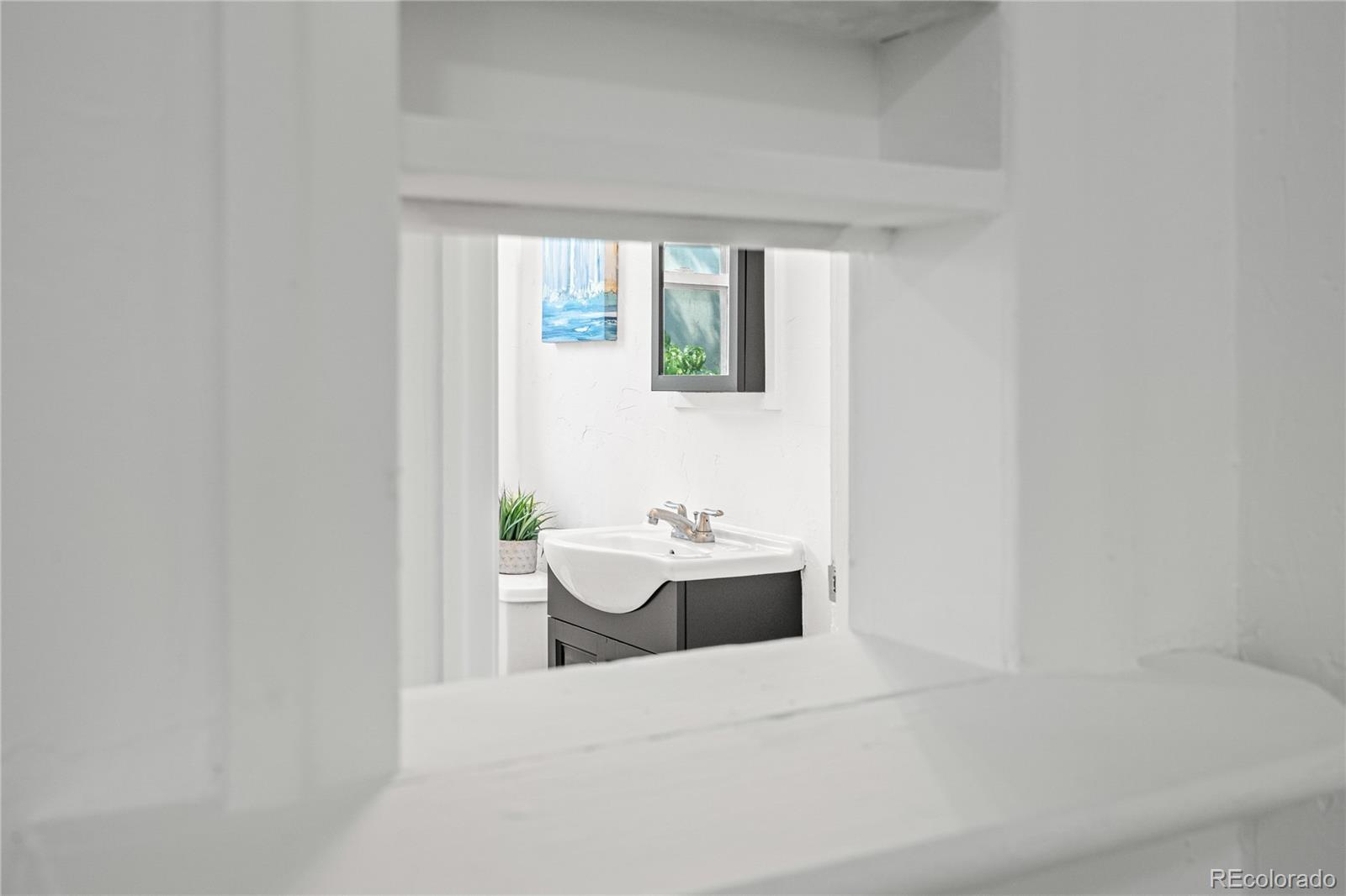 MLS Image #20 for 2176 s emerson ,denver, Colorado