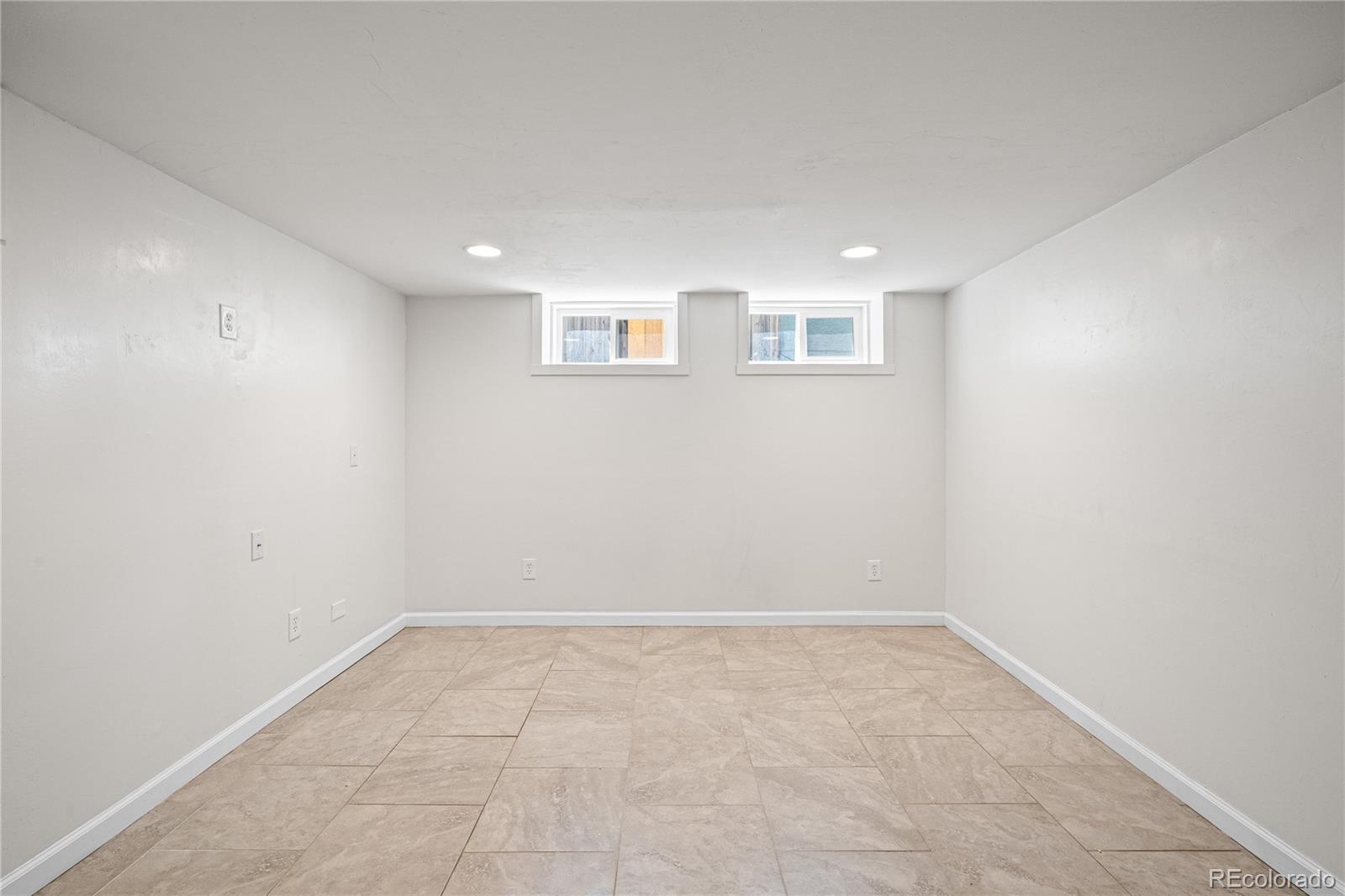 MLS Image #34 for 2176 s emerson ,denver, Colorado