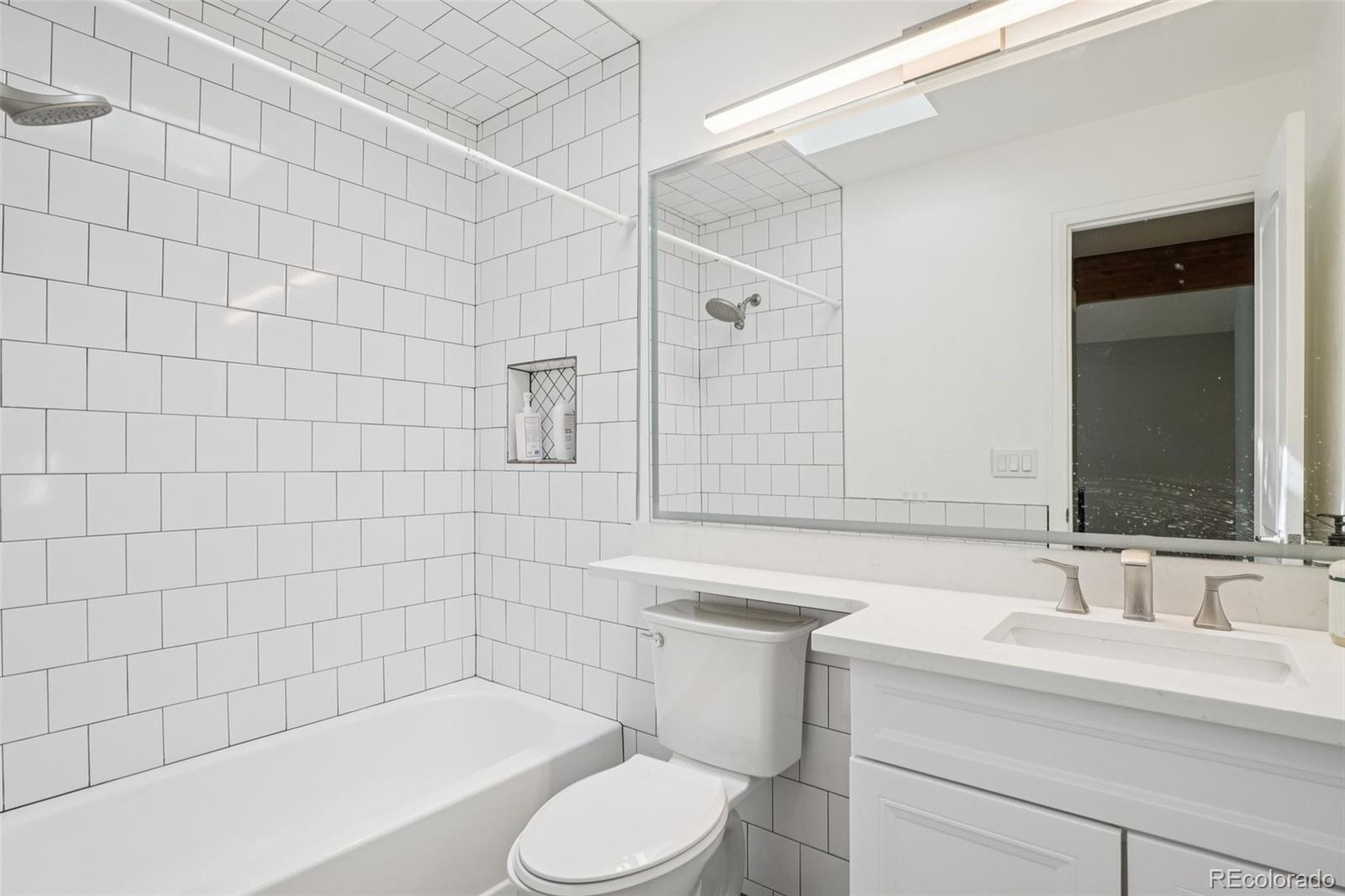 MLS Image #11 for 5875 s jebel way,centennial, Colorado