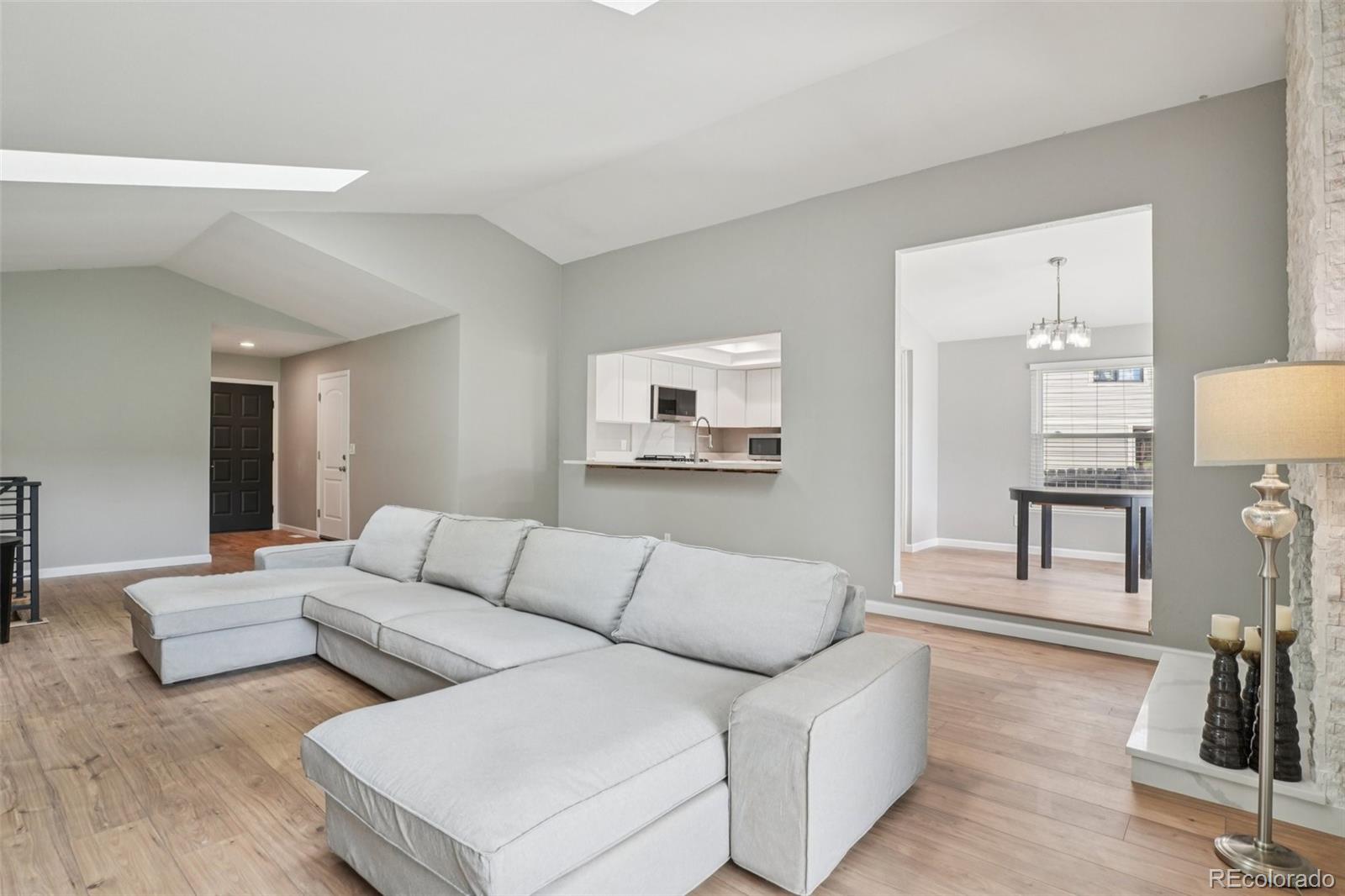 MLS Image #3 for 5875 s jebel way,centennial, Colorado